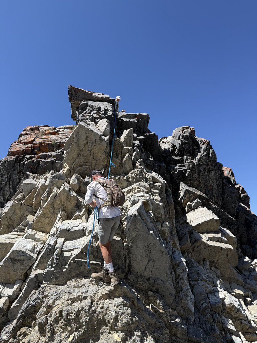 cdatroy's tweet photo. I DID IT!!!  Summitted Mt. Borah today, the tallest mountain in Idaho!! We started our ascent from our camp (7,240 ft) at 5:45AM and reached the top (12,662 ft) by 10:15 AM. It was super fun! https://t.co/63fWvusXtR
