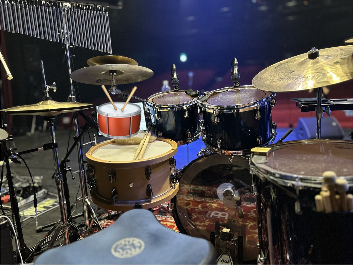 Mah_bee's tweet photo. 昨日は7年ぶりの竜徹日記サポート
音楽もトークもめちゃくちゃパワーアップしてた！
3時間半楽しかったー
ずっと笑ってた https://t.co/u4kKke7i39