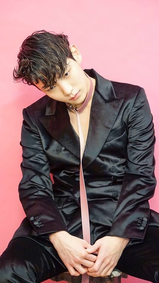 kibumkeydaily's tweet photo. #키 #KEY #샤이니 #SHINee https://t.co/zycrrvQdcz