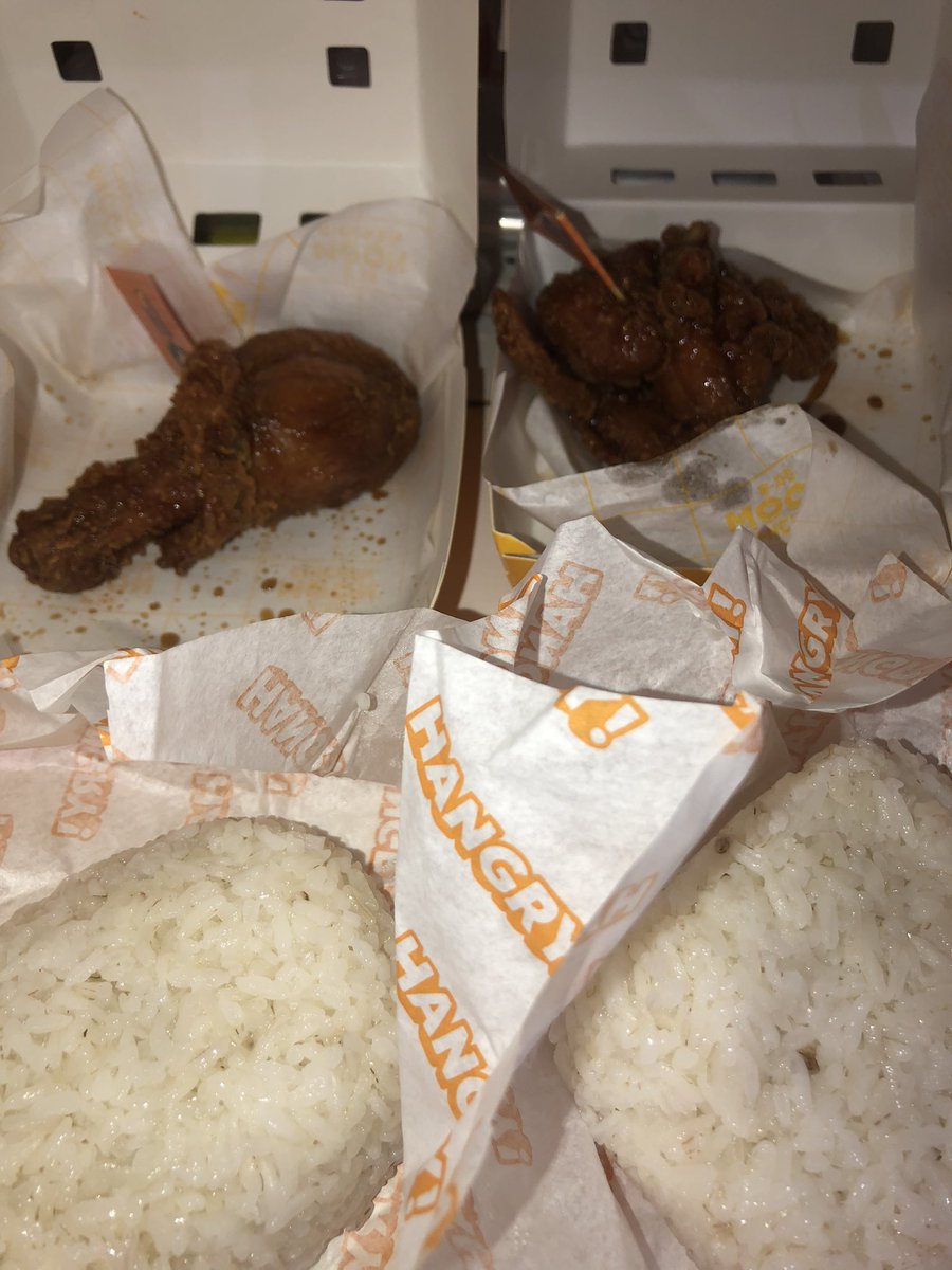 storeofsya's tweet photo. hehehe ujungnya mam moon chicken, jangan lupa mamam semuanyaaa https://t.co/FCtMrU4E3h