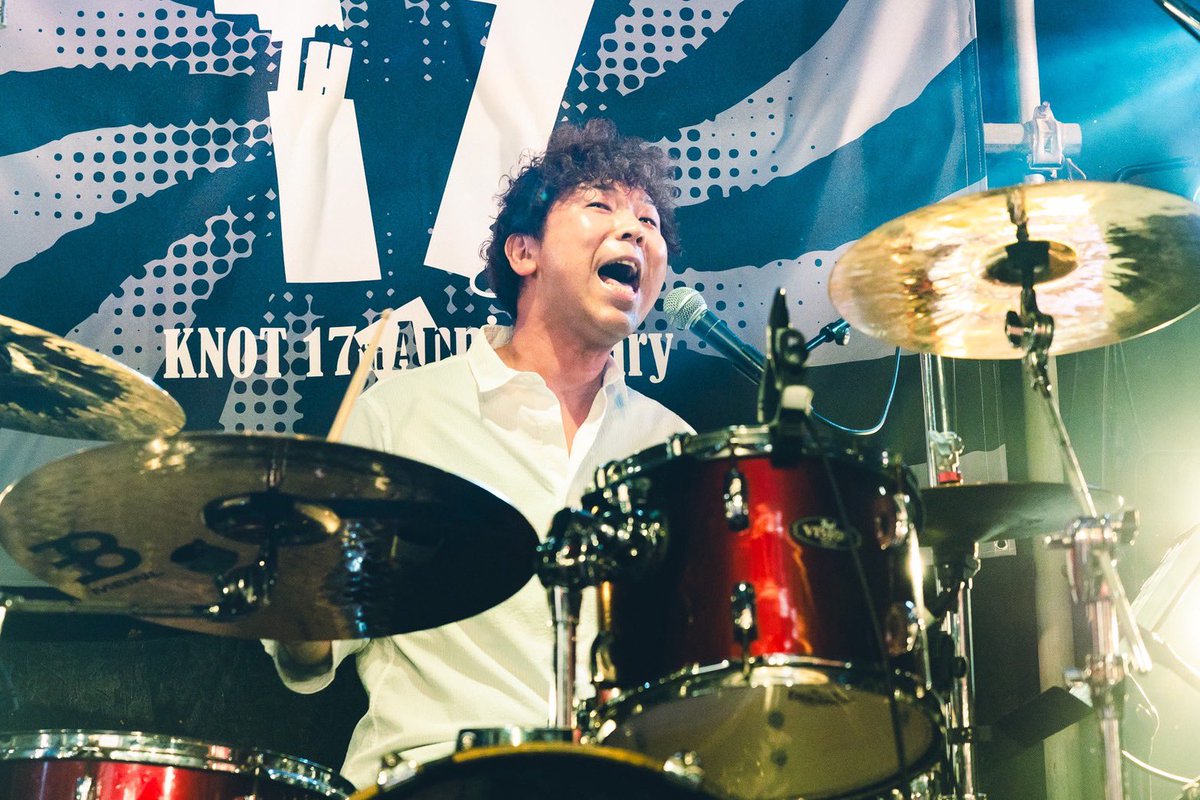 LOOSELY_info's tweet photo. 2026.07.25
club KNOT

あしたのために

EAST HEART PENGUINS
LOOSELY
[O.A] SKYFiELD(弾き語り)
【DJ】正/チャーマー

EHPツーマン誘ってくれてありがとうございました🔥
楽しかったです！
来てくれた皆さんありがとうございました！
あまのっち次はバンドで対バンしよう！

📷
@nao_photoooo https://t.co/hUrQsjzLKa