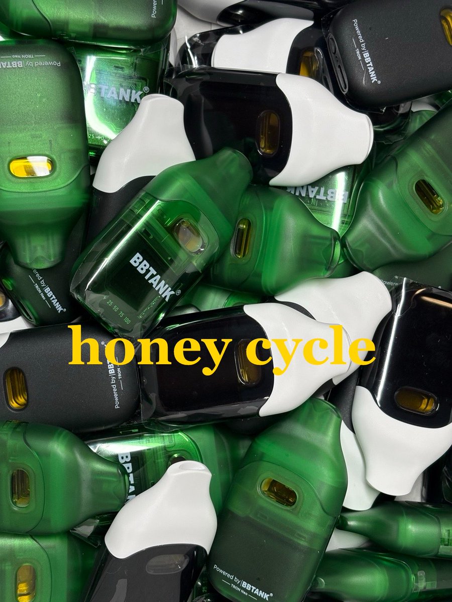 honey31oil's tweet photo. 貴方だけの”original蜜”人気です🏆❤️‍🔥

原液もブレる事ない独自ルート✈️
terpeneの調合もoriginalで被らない🧑‍🔬

値段や量も全て気軽に相談下さい🐝 https://t.co/RqEJFOLPBA