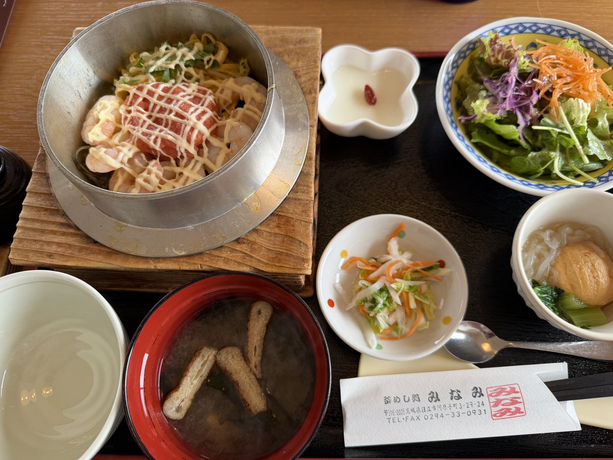kyony1024's tweet photo. 河原子で釜飯　えび明太マヨってどうかな……って思ったけど個人的に大ヒットだった https://t.co/y2XUtK742W