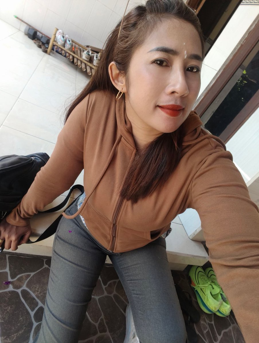 judith_54's tweet photo. Otw yukk.. https://t.co/DQzWvxM7Oe