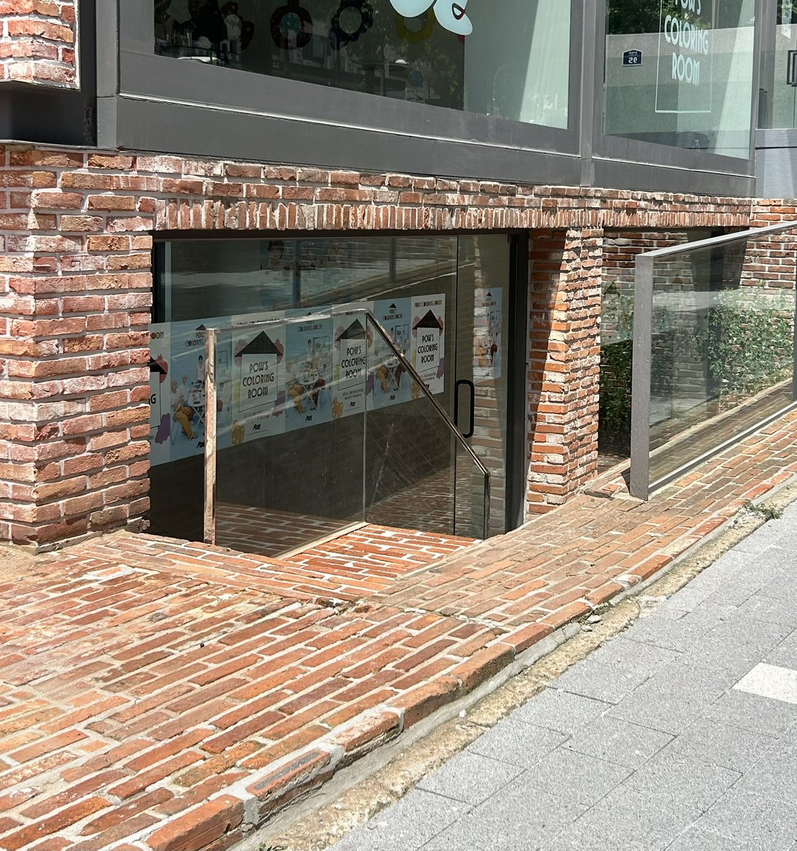 POW_grid's tweet photo. [📢] 260726
POW (파우) ’POW's Coloring Room’ 출석 체크 안내

⏰ 2026년 7월 26일 (일)
1회차) 13:30 PM ~ 14:00 PM
2회차) 14:30 PM ~ 15:00 PM
3회차) 15:30 PM ~ 16:00 PM

📍데패뉴 1층 (서울시 용산구 독서당로 93)

#POW #파우 #Flavor #플레이버 #GRID #그리드 https://t.co/KaztKBe0E9