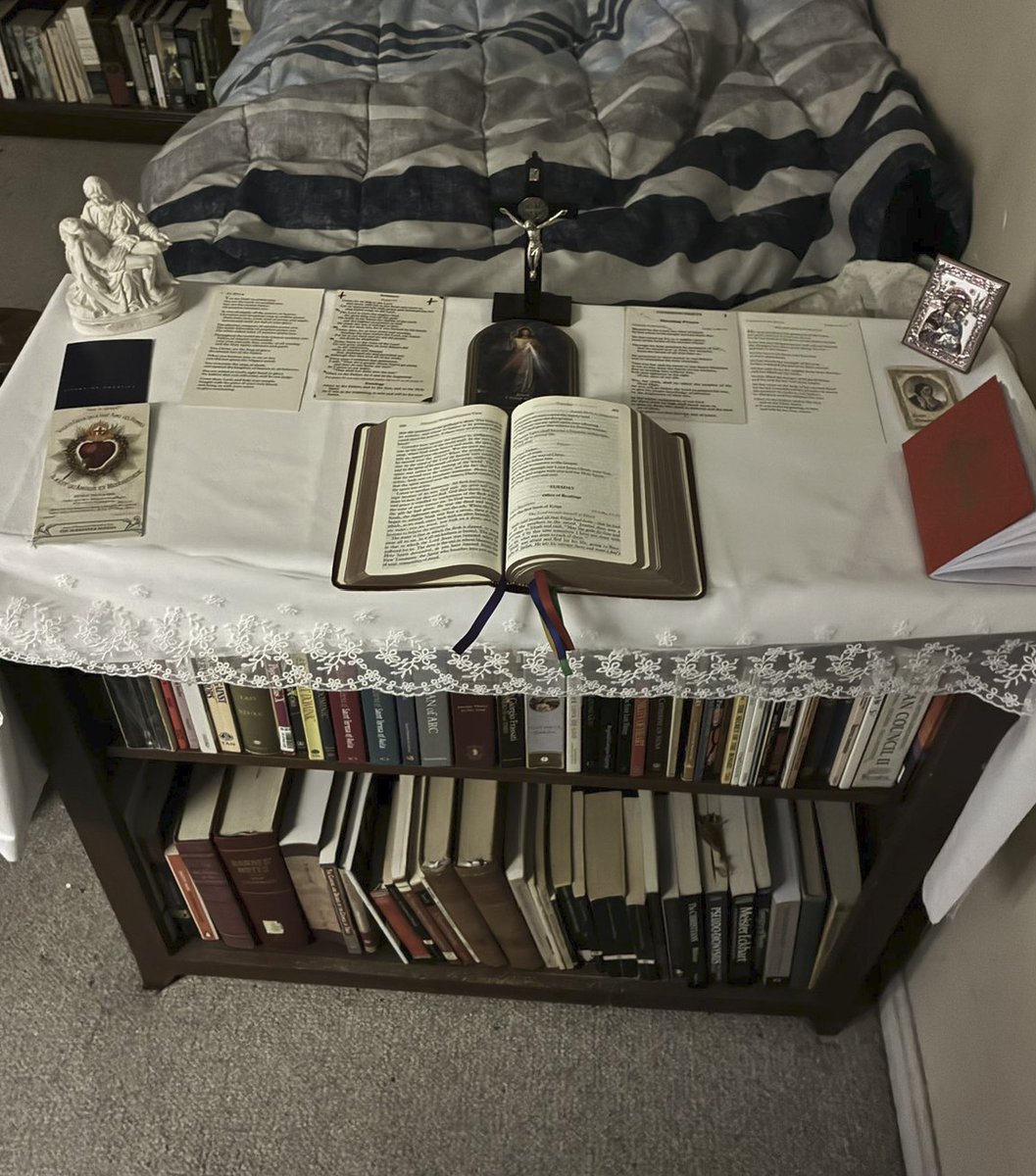 HeloiseDePierre's tweet photo. @Aesccel BONUS PICS:
My prayer space where I pray the Liturgy of the Hours, my gregorian chant book for the Latin Mass choir I am in, and my Saint Benedict medallion. https://t.co/GDo01nmAcm