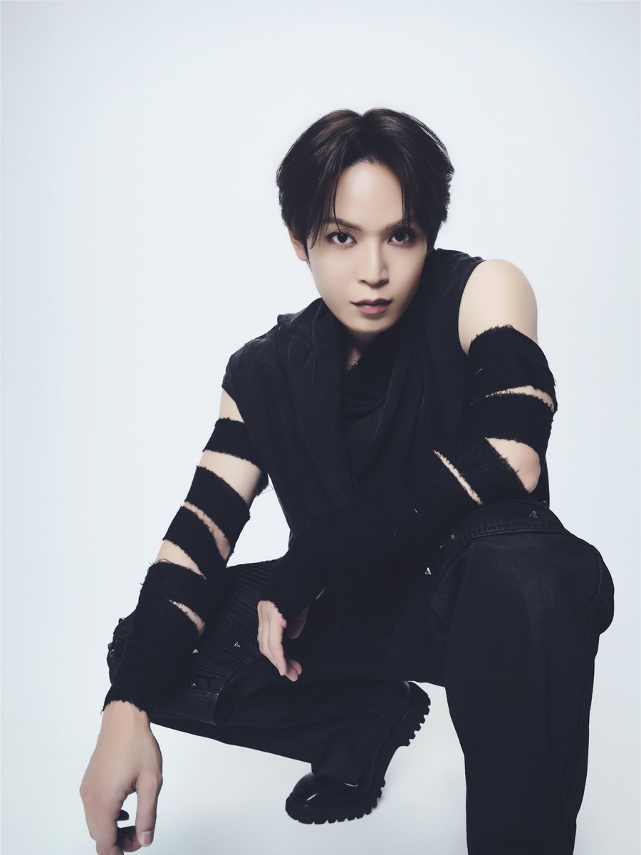official_jo1's tweet photo. 𝐉𝐎𝟏 𝐔𝐒 𝐄𝐏
𝐀𝐍𝐈𝐌𝐀𝐋

=============
𝐂𝐎𝐍𝐂𝐄𝐏𝐓 𝐏𝐇𝐎𝐓𝐎
𝐁𝐋𝐀𝐂𝐊 𝐕𝐞𝐫.
=============

𝟐𝟎𝟐𝟔.𝟏𝟎.𝟎𝟐 
𝐑𝐄𝐋𝐄𝐀𝐒𝐄

#JO1 #JO1_ANIMAL 
#與那城奨 #SHO https://t.co/622rsDumNb