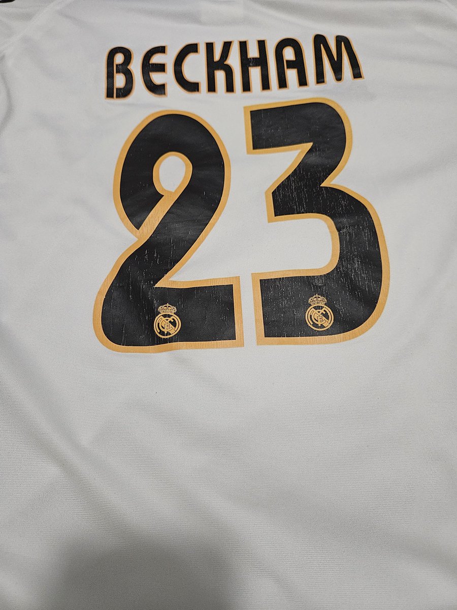 ChuyitoRegio's tweet photo. @ochocinco Hey @ochocinco look what I got https://t.co/4M2gmjVD44