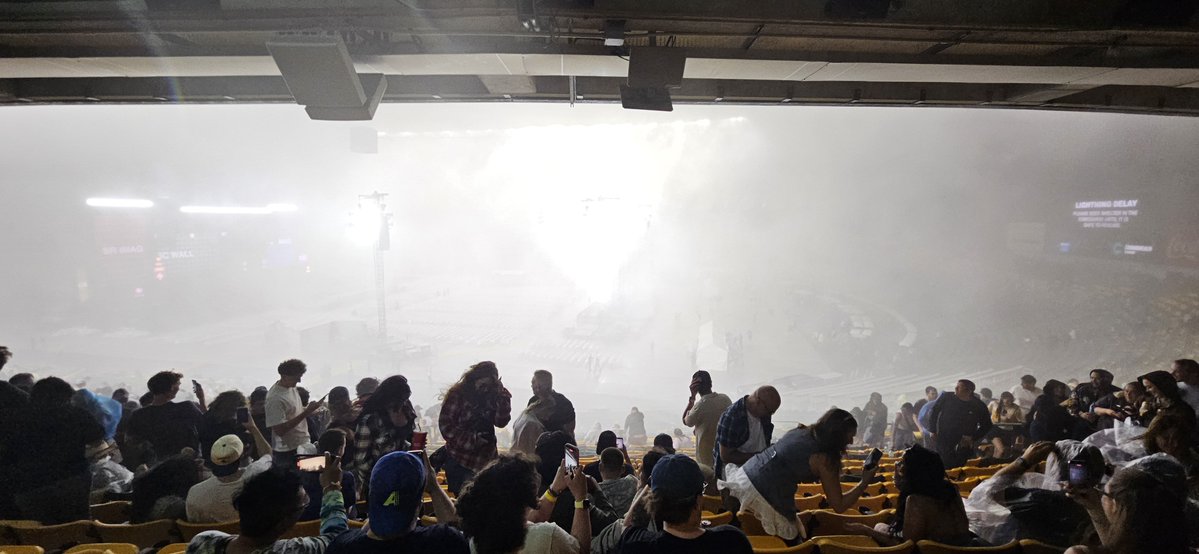 TheElksHerd's tweet photo. Wild storm at Commonwealth Stadium. Shelter in-place still in effect at the Post Malone concert, storm is letting up.
#SecN #yegwx https://t.co/AM1Tges9fX