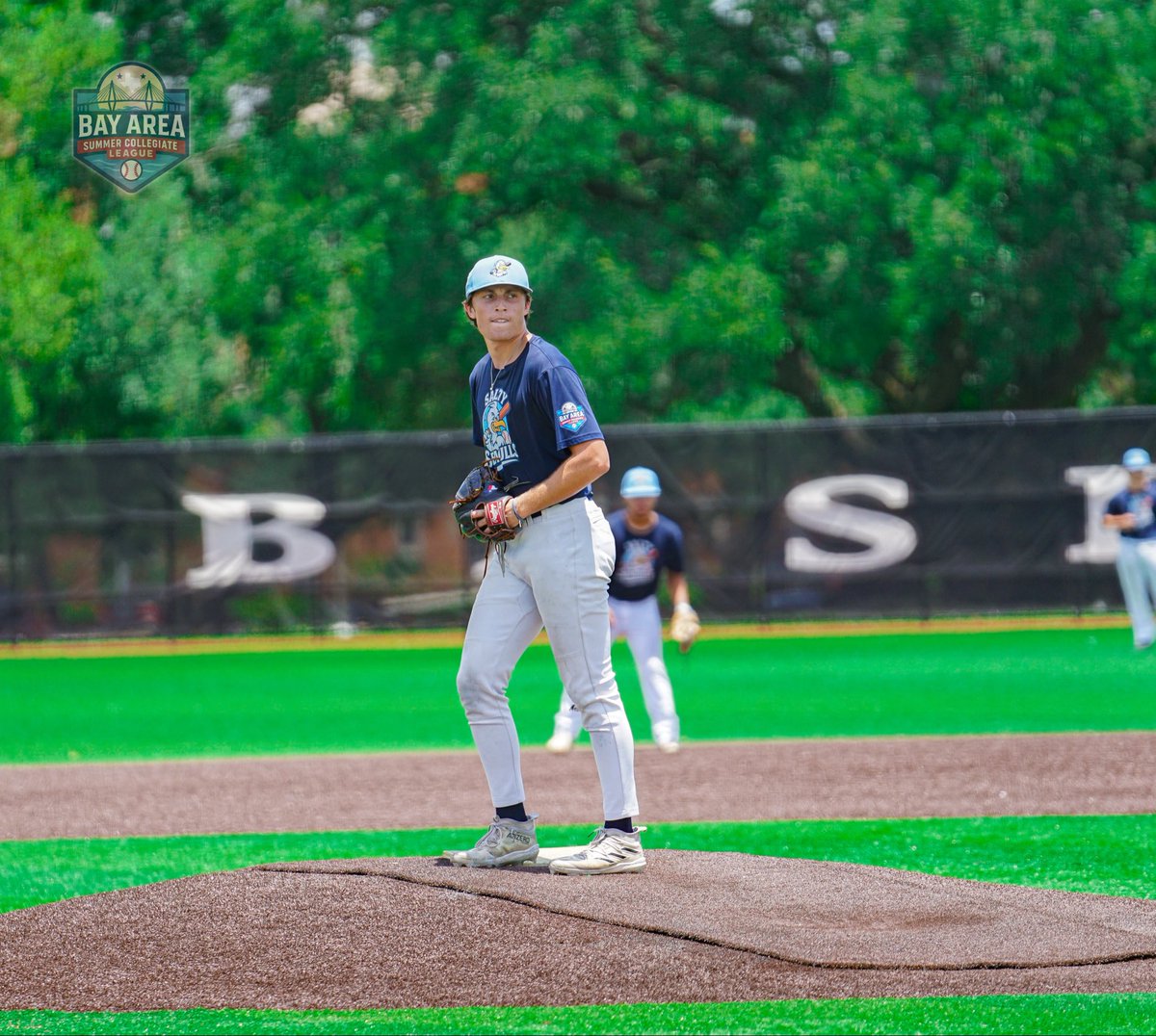 Blaine_Elizalde's tweet photo. Thank you @Txbascl and for an amazing summer! Pumped and ready for year 2 @TAMIU_BSB! @Ruben__Rod @mckinleynoga18 @dannydial_19 @SouthTexasHigh1 https://t.co/xcoEOarfyZ