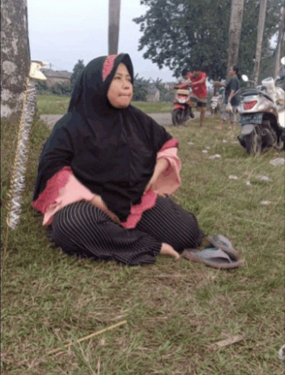 Tukang_ewhe's tweet photo. Ibu ibu https://t.co/GlZ2rpEraH