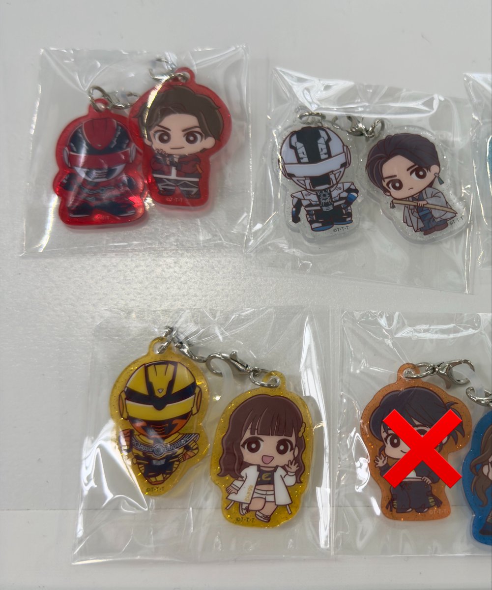 _wanwanomu's tweet photo. 超宇宙刑事  ギャバン インフィニティ トレーディングめじるしチャーム 交換 譲渡
【譲】
怜慈、刹那、喜輝
【求】
駆無

本日池袋手渡し可能、郵送も可 https://t.co/Jn4YEsZXBe