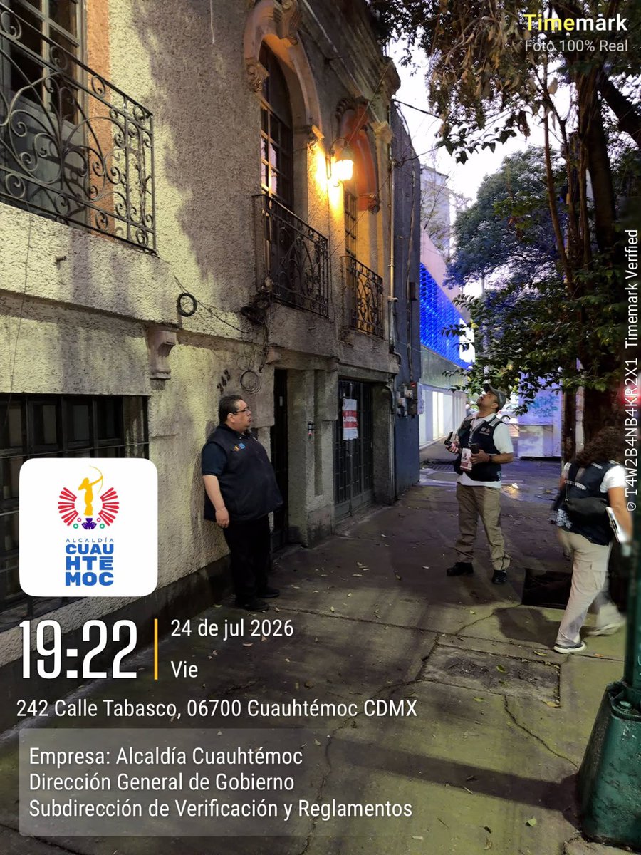 obdulioA's tweet photo. Como parte de las acciones permanentes para fortalecer el orden en la demarcación, la Dirección General de Gobierno realizó un operativo nocturno en las colonias Roma y Juárez, con cuatro visitas de verificación. Además, en la colonia Centro se ejecutó una clausura por resolución administrativa.

Trabajamos por el orden y la tranquilidad de nuestras vecinas y vecinos. ✅