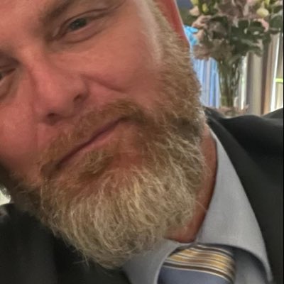 gunnellarenzo's tweet photo. #NuovaFotoProfilo https://t.co/Se8Z97cfFX