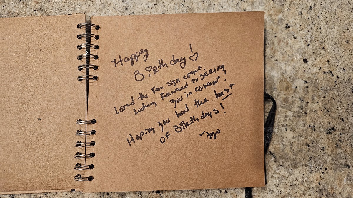 xlovies_cafe's tweet photo. Birthday messages for Wumuti amd Hyun from EVOLs in Southern California for our cupsleeve event!
#xlov #wumuti #Hyun #icecreamz #Happy_HYUN_Day #Happy_WUMUTI_Day https://t.co/XLaAMsTNUI