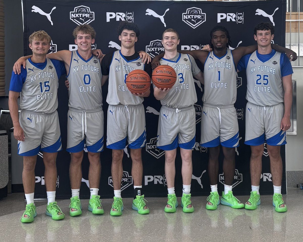 KYFutureElite27's tweet photo. Huge thank you to an amazing group of players &amp; parents. We appreciate your support &amp; dedication these past 4 months. Good luck in your high school seasons. Play Hard, Play Smart, Play Together….the KY Future Elite Way. 
@kentucky_future 
@PRO16League 
@NxtProHoops https://t.co/27uicB3okH