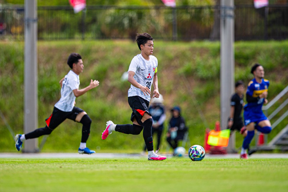 REDSOFFICIAL's tweet photo. 【U-21】
7/26に行われました沖縄SVとのトレーニングマッチ(45分×2本)の試合結果をお知らせいたします。

 U-21浦和レッズ 0-3 沖縄SV

※メンバーは非公開とさせていただきます。

#urawareds #浦和レッズ 
#u21urawareds #U21浦和レッズ https://t.co/kIrMUIqedX