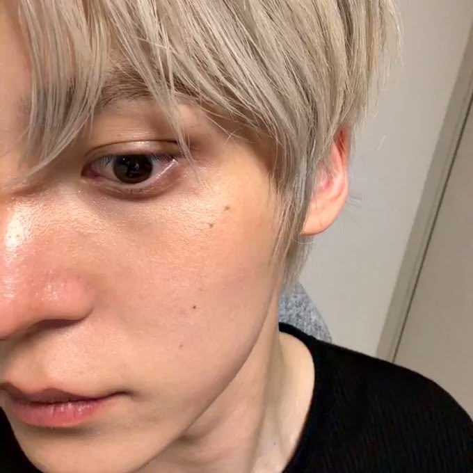 tyudeonggie's tweet photo. i will kiss all his choco chips ( ˶˘ ³˘)♡ https://t.co/XoHdcvQjIG