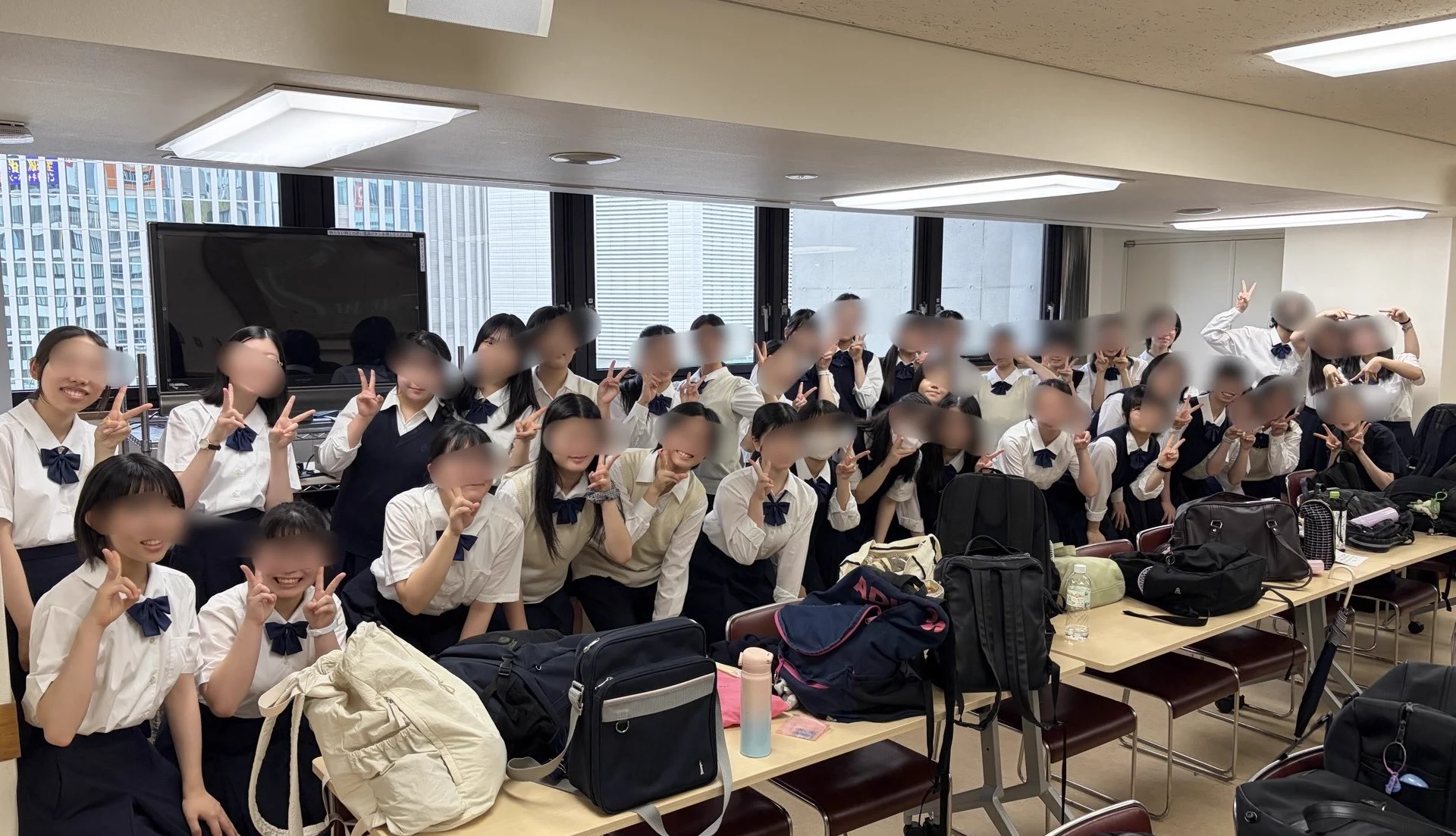 普連土学園 on X: 