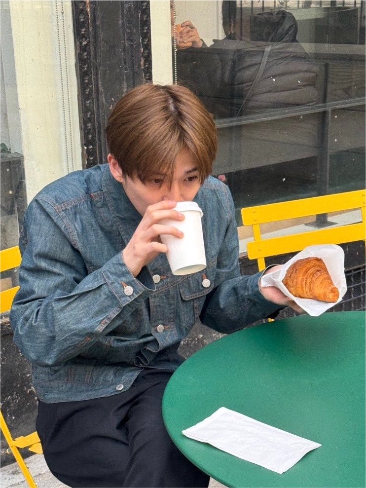 asaii47's tweet photo. 아사히🩵크루아상🥐 https://t.co/nIdR9ksPFh