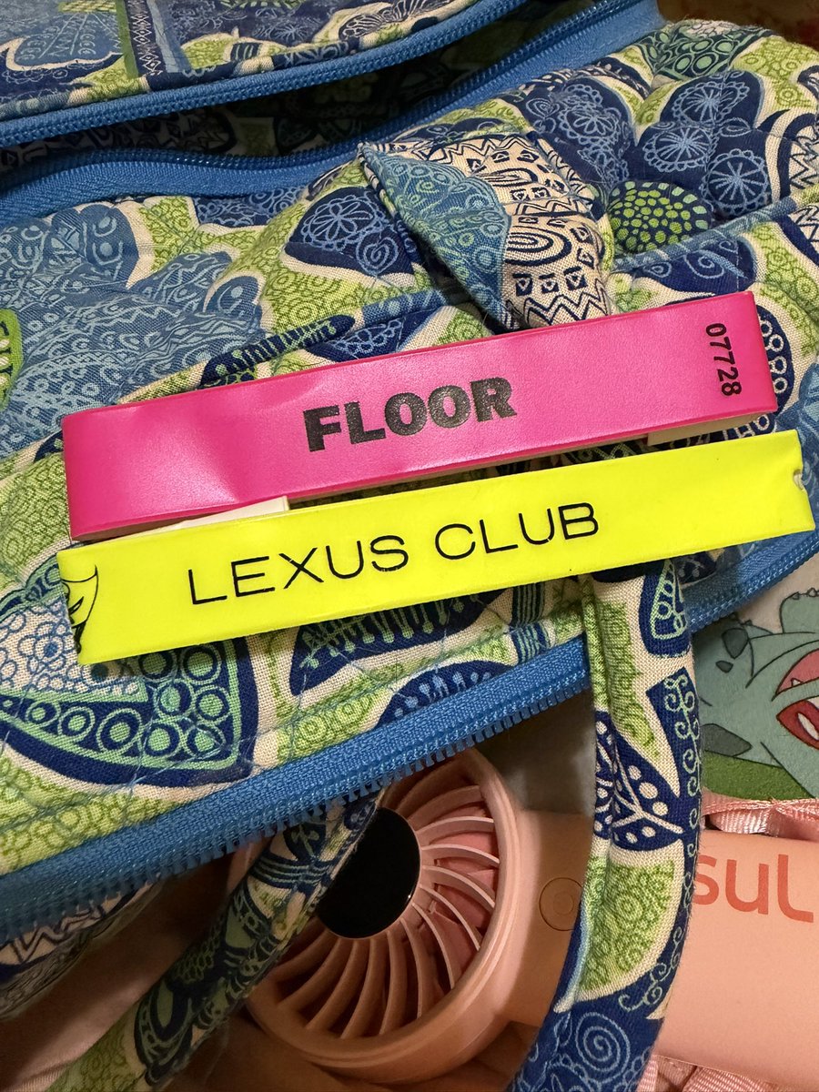 notaplotdevice_'s tweet photo. Emptying out my bag from Tampa (don’t judge) in preparation for Boston and it hit me again just how crazy this was https://t.co/uzehvbmAC1