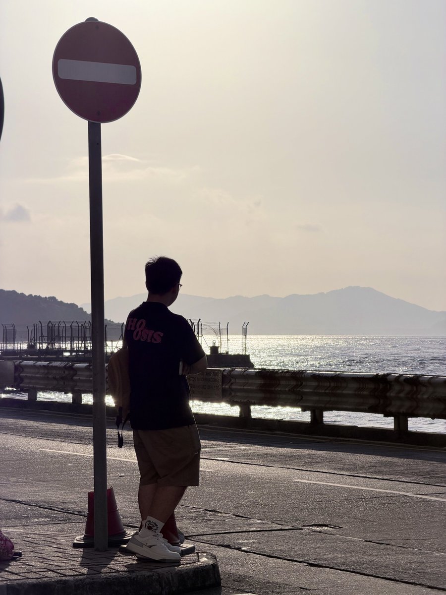 backkomm323's tweet photo. HongKong🐾 https://t.co/iCK7DjvZTE