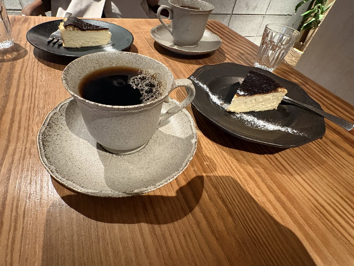 hisashik10's tweet photo. 多摩市貝取の商店街にある珈琲屋黒子

コーヒーめちゃうまい。

店内もオシャレ

貝取でケアマネの仕事があればモニタリング後ここで記録したいなー https://t.co/YxSUE1GLpJ
