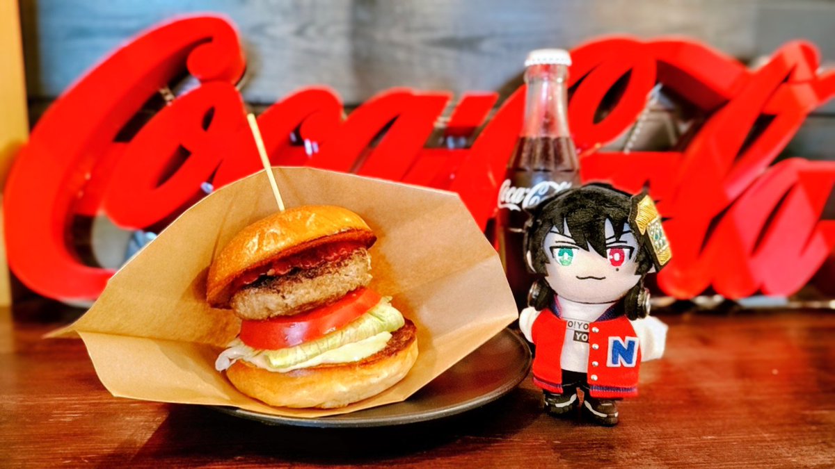 chiginui's tweet photo. 乾杯のコ〜ラよ https://t.co/wJKE5SLs5n