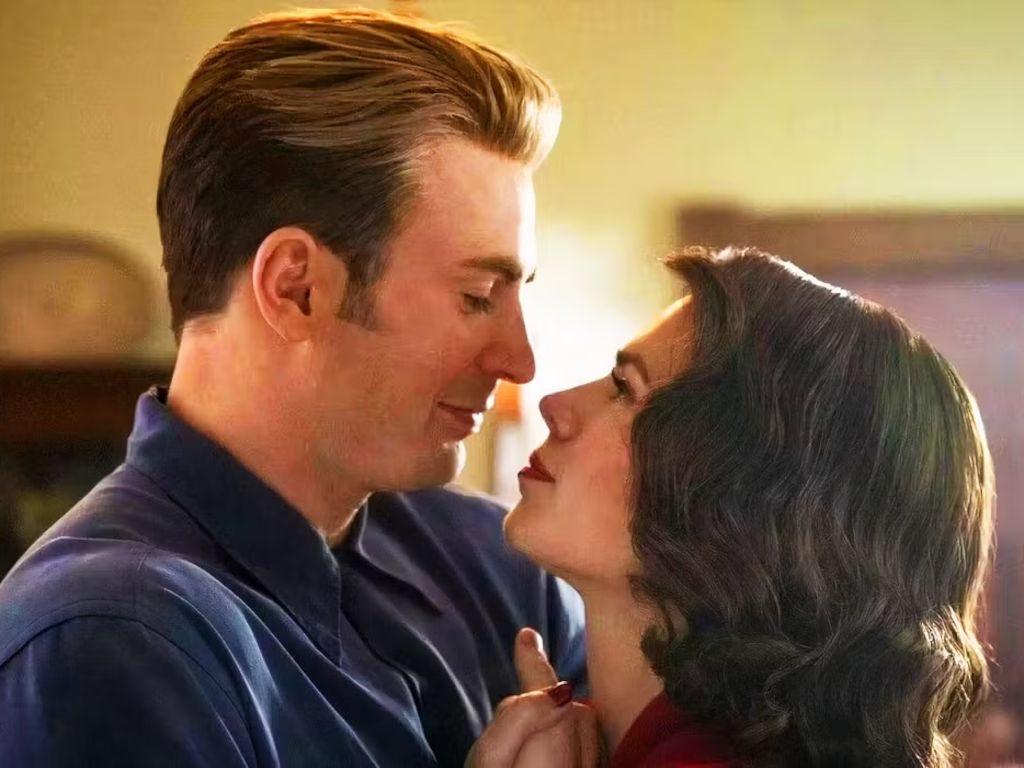 andylovesapples's tweet photo. Best way to end a film! Hits me every time. Cannot wait to see them in Doomsday! https://t.co/Yjp3xoESZA