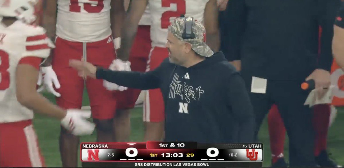 DHeftie's tweet photo. @jh5290128 @JLFCASH @uscfan981 You called him a tease before, which implies it was something you wanted.

Who the guy now, who makes more in a year than Pelini’s entire buyout+NIL money? https://t.co/Kc30ndhGc2
