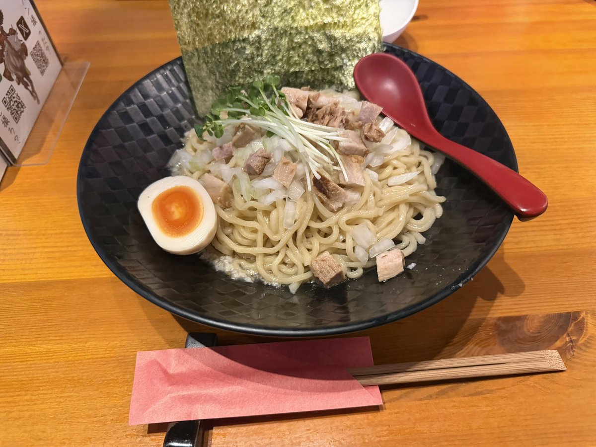 K0Mq64's tweet photo. 昼飯 へいげもの の凄い油そば美味かった https://t.co/q0pZkGxdX9