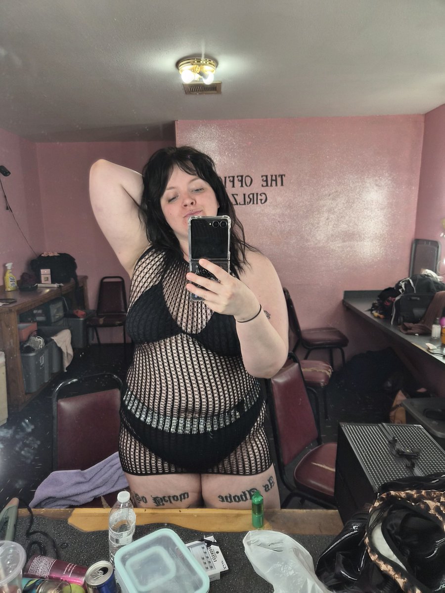 c0ntentQween's tweet photo. #buyingnsfw #nsfw #stripper #bbw #TattooedAngel #panties https://t.co/fqEx1P3j4z