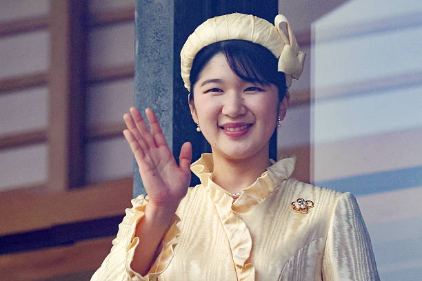 sACCnDD1nx18480's tweet photo. 優しさ、気品…
天皇陛下唯一の、
国民の大切な
皇女さま https://t.co/zl3X6fITHU