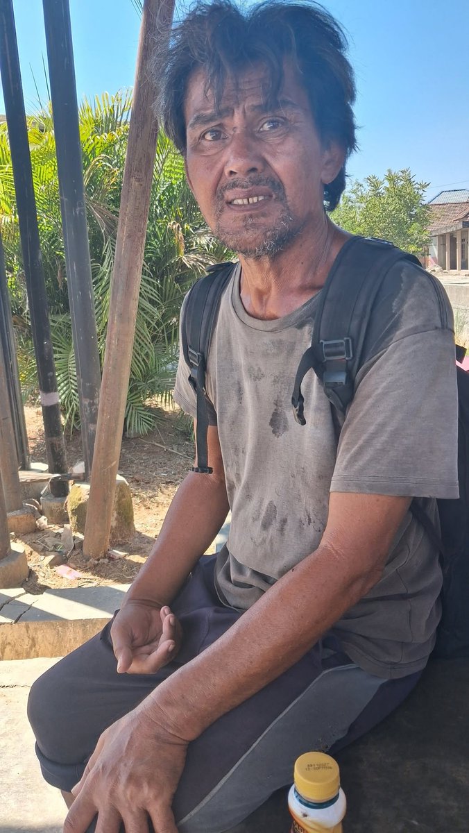 AhlalIdlon's tweet photo. Dear X!
Show your magic!

Bantu sebar info ini ya teman-teman!
Bapak ini nyari anaknya rumahnya nganjuk
Namanya bapk ini ZURKANAIN asal palembang psoisi di PATI 
anaknya namanya renza sultan zurkanain
Yg satu ilzi el noza zurkanain 
ALAMAT anaknya desa bale turi wetan ngasem nganjuk..