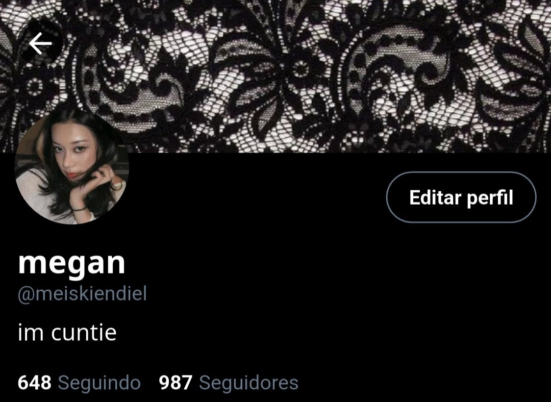 hanna vampirona linda ॐ tweet media