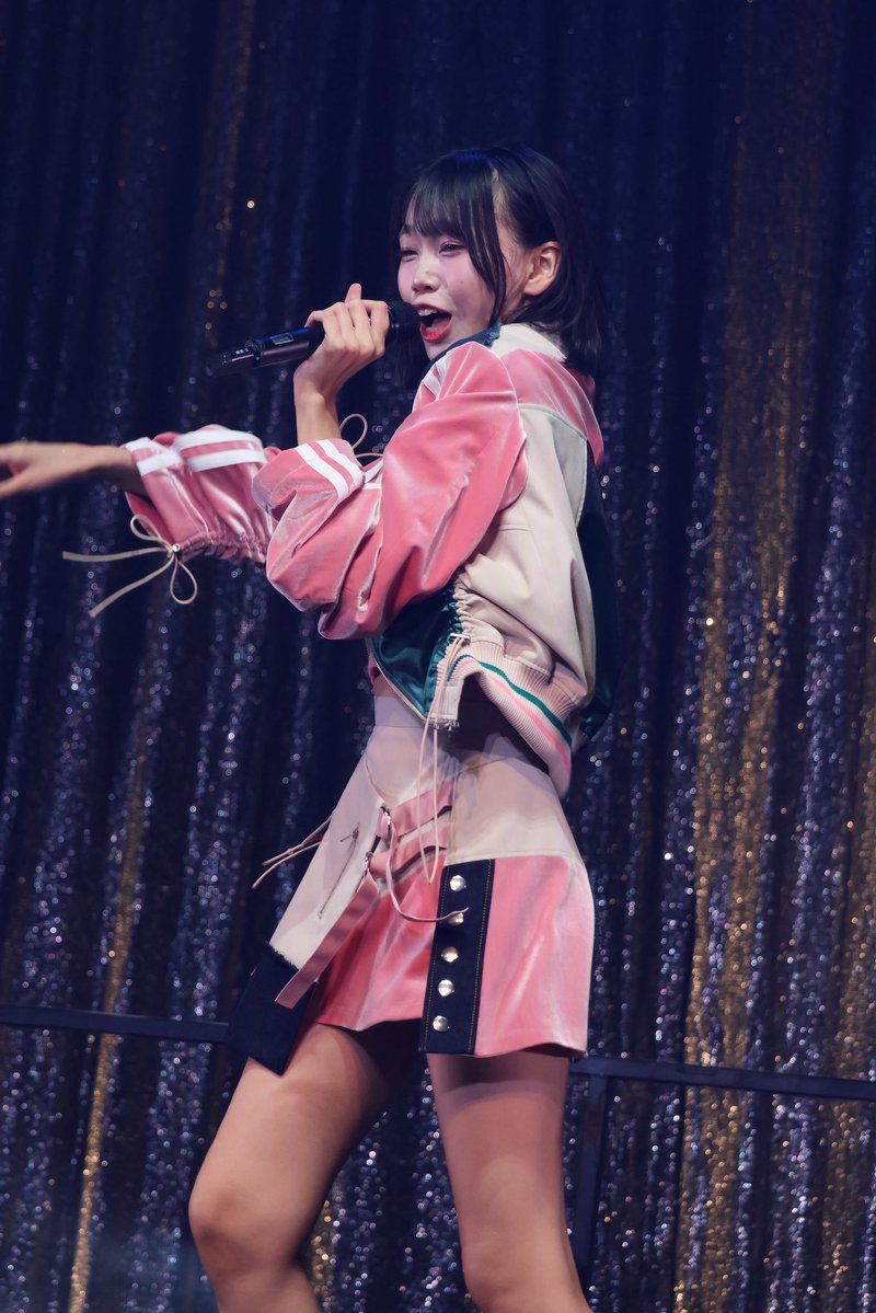 HaTetsu211's tweet photo. まだまだあります，かわいい鈴雅ちゃん
#梁瀬鈴雅　ちゃん
#HKT48_カメコ
#HKT48_15周年ツアー https://t.co/w1IHdmfcxU