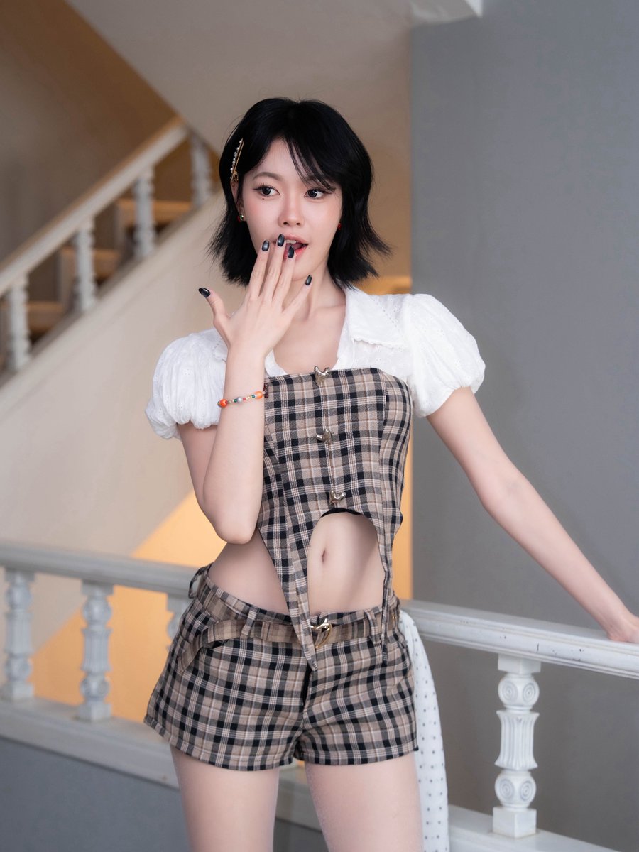 PIXXIEofficial_'s tweet photo. ✧.* 🧳 𝗣𝗶𝗺𝗺𝗮 𝗣𝗶𝗫𝗫𝗶𝗘 🤎 ◞˚ₓ

#PiXXiE
#Pimma_PiXXiE
#ChocoMuchoxZESSCrunchyCarnival
#ChocoMuchoxZESSCrunchyCarnivalxPiXXiE
#Piriyapul #พิริยพูล https://t.co/A0OVAgmrAq