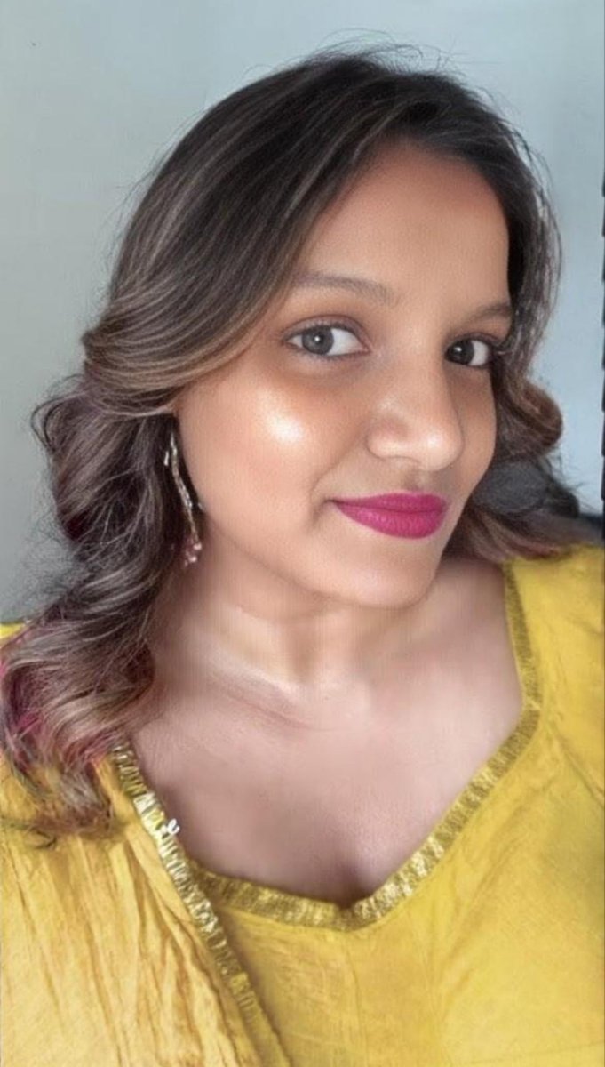DevikaMarg2devi's tweet photo. औरत की शारीरिक खूबसूरती का कोई एक निश्चित पैमाना नहीं होता है क्योंकि यह समय, संस्कृति, व्यक्तिगत दृष्टिकोण पर निर्भर करती है
पारंपरिक और आधुनिक मानदंडों में चेहरे के हाव भाव, शारीरिक गठन, स्वास्थ्य को सुंदरता के मुख्य आधार माना गया है
#गौ_सुरक्षा_अभियान
@Arcchi999 @neha_up2022 https://t.co/QGlw8mYWtu