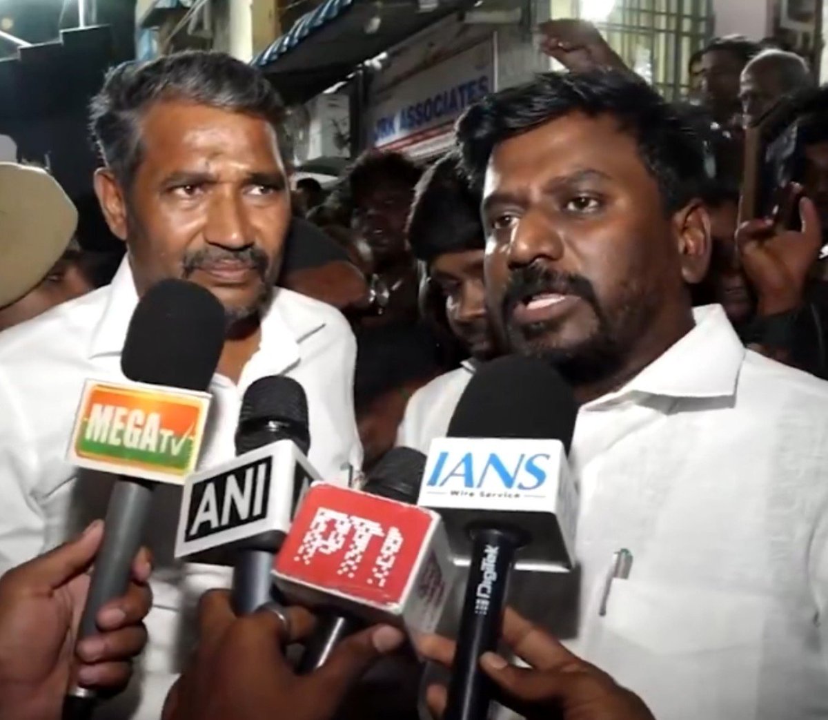 ambedkariteIND's tweet photo. "Dharmendra Pradhan's resignation alone will not resolve the issue; NEET should be scrapped and education brought under the State List," - Rajmohan, Cabinet Minister, Tamilnadu. https://t.co/He062yIMa3
