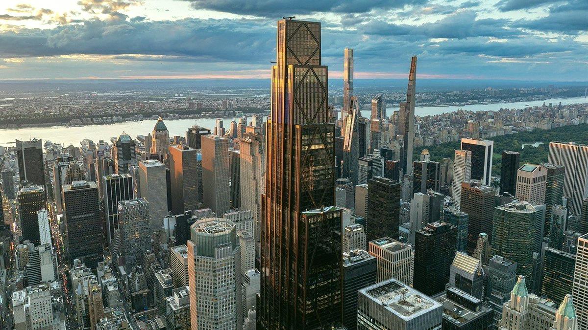 yuur_919's tweet photo. JPMorgan $JPM is less than $65 Billion away from joining the $1 Trillion market cap club https://t.co/DwJE7s4QvO