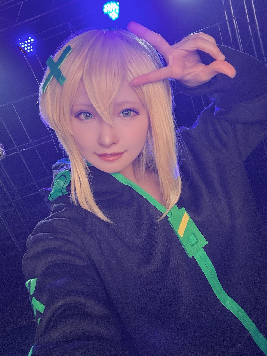 tsukky290_11's tweet photo. 今日はコスプレ撮影📷💚 https://t.co/TgEwRq7nkt