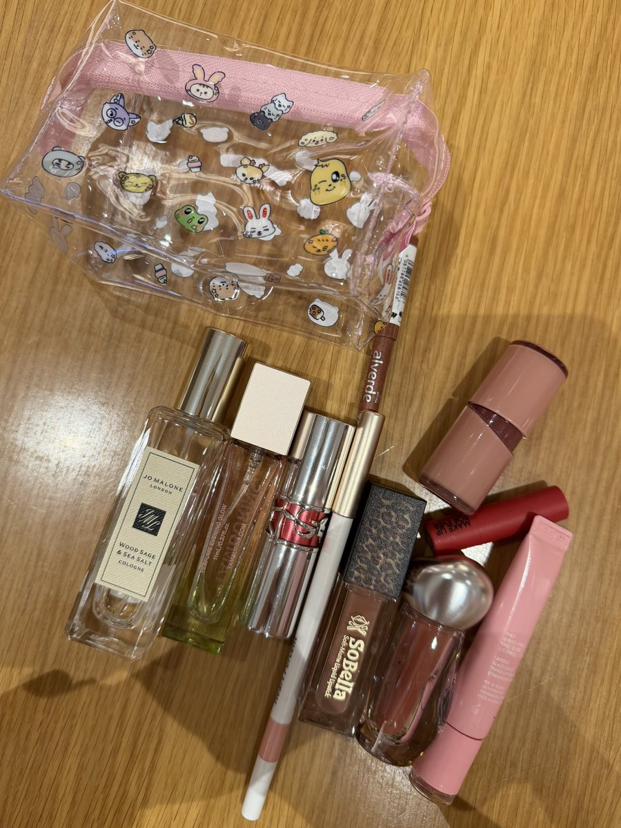 mninasrin's tweet photo. Before                              After 

Okay worth my money 👍🏻 https://t.co/JosSRiPHCM