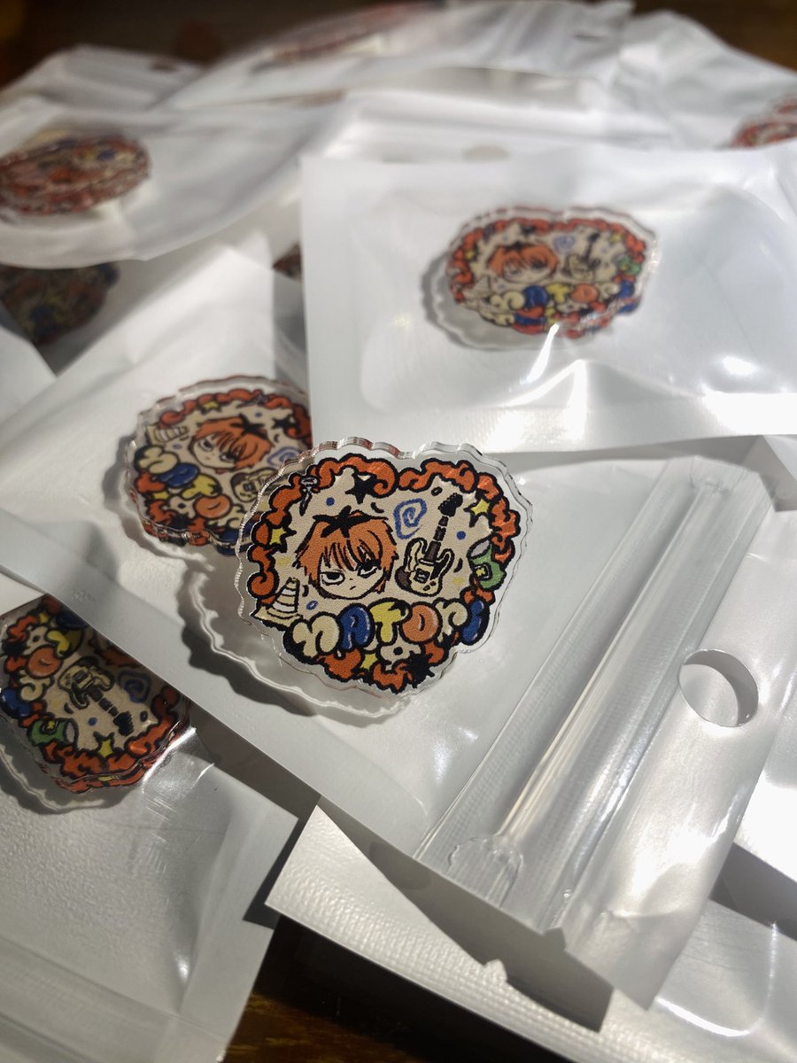 _millydayo's tweet photo. -+ GIVEAWAY +-

📍Acrylic pin ขนาดจิ๋วหลิว 20 ea
📍UV DTF Sticker 50 ea 

อย่าลืมมารับกันเยอะๆนะค้าบ 🫶💖
เจอกันวันคอนคับบบ 🎸🎶🔥

 #natoribkk2026 https://t.co/jeiQn5CVnX