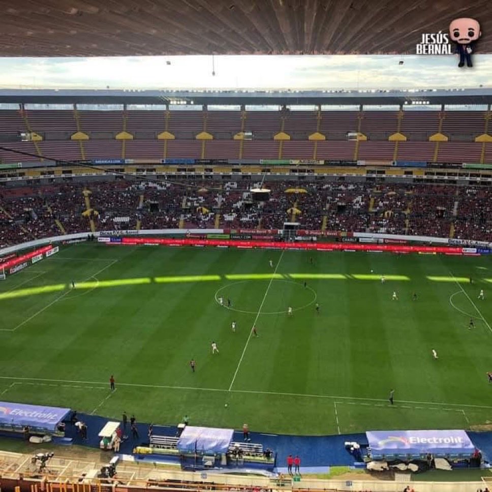 RanzRobert's tweet photo. @GoldelAtlas Para que putos quieren estadio. Jajajajaja. Prestenles  una unidad. Ajajajajajajajajajaj https://t.co/fLqsmGkvne