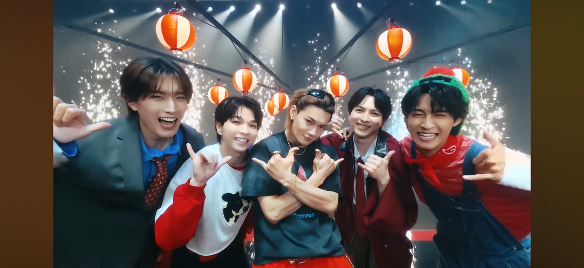 aortnt's tweet photo. みんなでわちゃわちゃかっわいい笑顔な5人が大好きだよ〜！！！！！
#YouJoyParade

https://t.co/ww1Cuhgont… https://t.co/4hupZ8XgYo