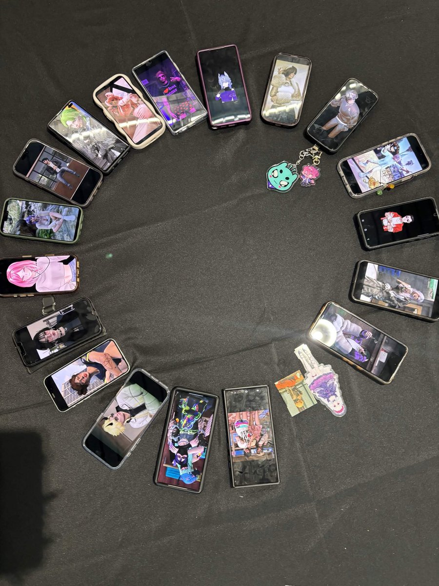 Bee2br's tweet photo. The Offkai #LodestarRP meetup was really nice https://t.co/uIwLYbI8JM
