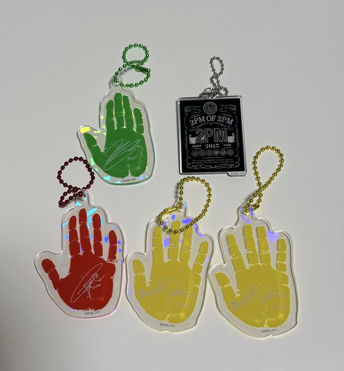 kumasy0430's tweet photo. 【交換希望】2PM アクリルキーホルダー
郵送で交換していただける方を探しております。

譲：ジュノ手形×2、ニックン手形、テギョン手形、「2PM OF 2PM」
求：ウヨン手形、「THE RETURN」

交換可能な方がいらっしゃいましたら、お気軽にお声掛けください。よろしくお願いいたします🙇‍♀️ https://t.co/LXNmW0WjuZ