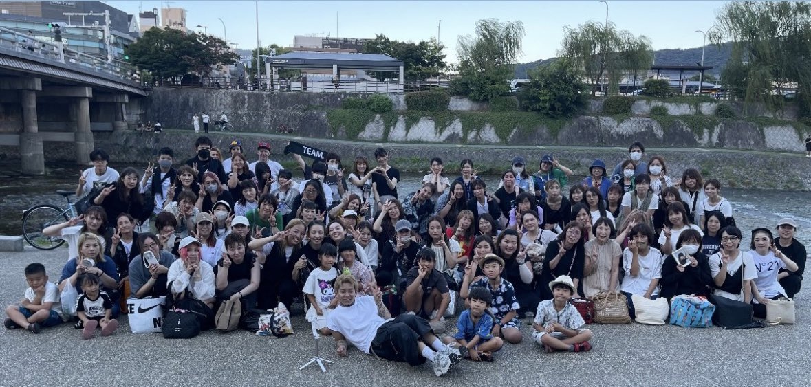 salt_official__'s tweet photo. 京都最高すぎた‼️
風もすごく気持ちよくて本当に楽しかった。
暑い中来てくれてありがとう🙏🏻

お知らせ📢
8月10日大阪心斎橋BIGCATにて自身初となる1,000人規模のワンマンライブを開催✨
チケットはこちらから⬇️
https://t.co/DyasjLSr6M https://t.co/iDc317ZZSr