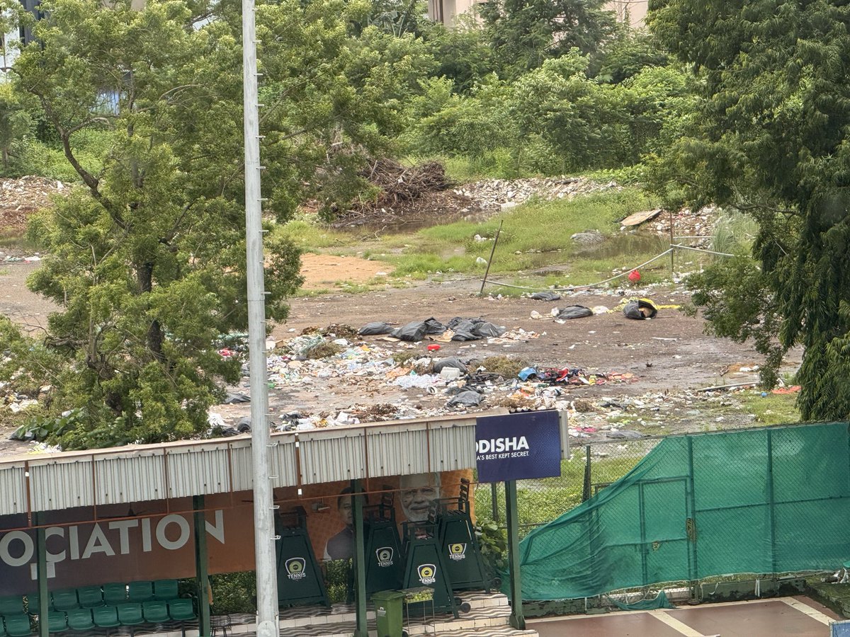 AdiKumar9040's tweet photo. Who’s accountable for this? Whose responsibility is it? #Bhubaneswar @sports_odisha @bmcbbsr @suryabanshibjp https://t.co/m4DBqoRto4