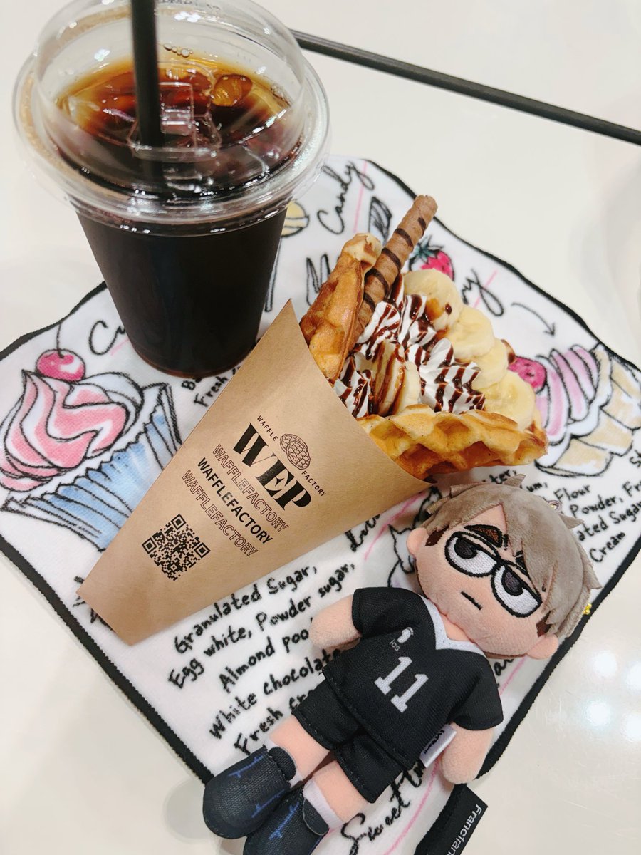 aesop_nui's tweet photo. これはワンフェス飯を堪能するサムぬい。 
 #819サムぬい https://t.co/1I8jPJgEvP